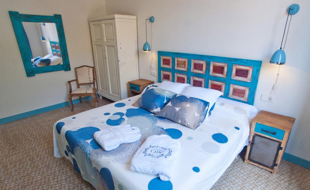 Hotel Hostal Chic Sant Feliu de Guíxols Bilik gambar