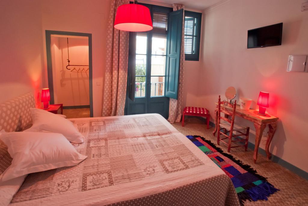 Hotel Hostal Chic Sant Feliu de Guíxols Bilik gambar