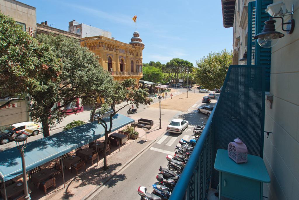 Hotel Hostal Chic Sant Feliu de Guíxols Bilik gambar