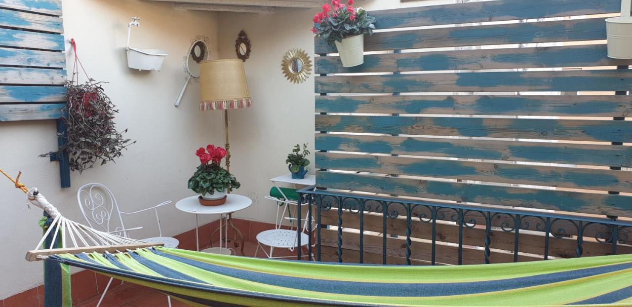Hotel Hostal Chic Sant Feliu de Guíxols Luaran gambar