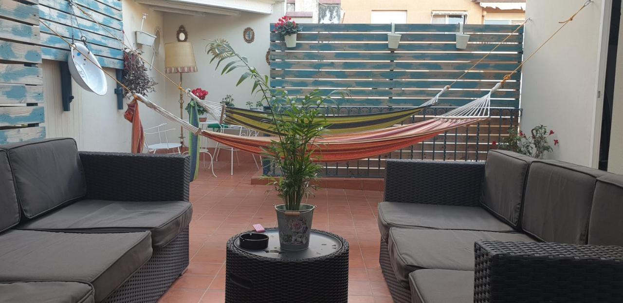 Hotel Hostal Chic Sant Feliu de Guíxols Luaran gambar